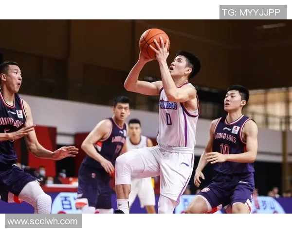 2020年CBA广东队对阵广厦队精彩直播回顾与赛后分析