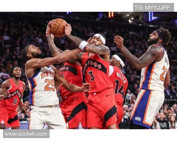 热火与猛龙季后赛第五场激战回顾球迷热情高涨精彩瞬间不容错过